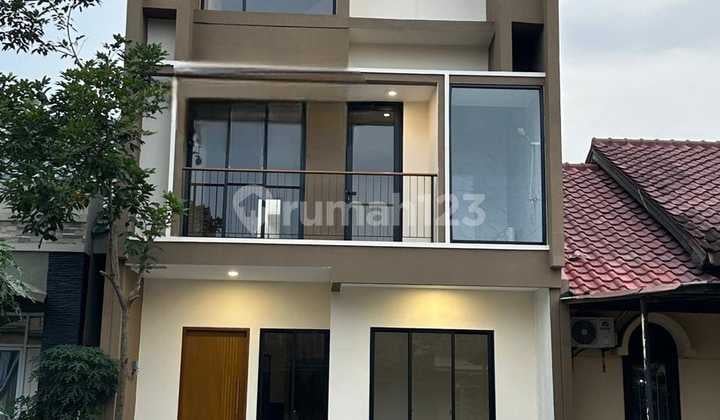 DI jual rumah new brand flamboyan Alam Sutera, Tangerang