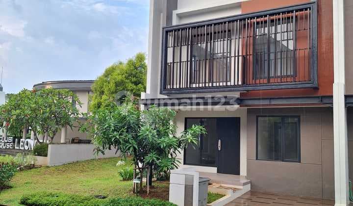 dijual Rumah baru hook leonora Gading Serpong, Tangerang