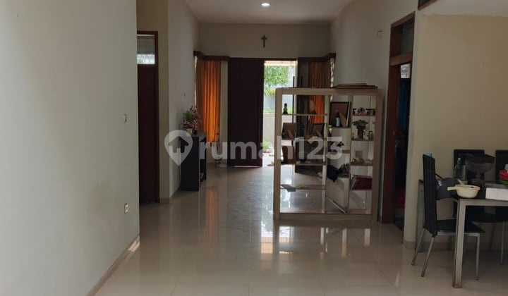 Jual Rumah Minimalis Strategis di Komplek Dekat Alun Alun Cimahi