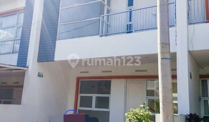 Sewa Rumah Siap Huni di Sembrani Town House Arcamanik Bandung