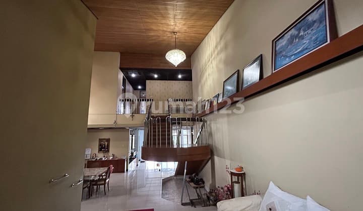 Sewa/Jual Rumah Luas Siap Huni di Cipaku Indah 1 Bandung Utara