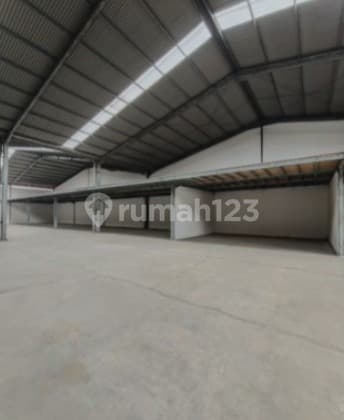 Gudang Bagus Luas Strategis di Mainroad Soekarno Hatta Bandung