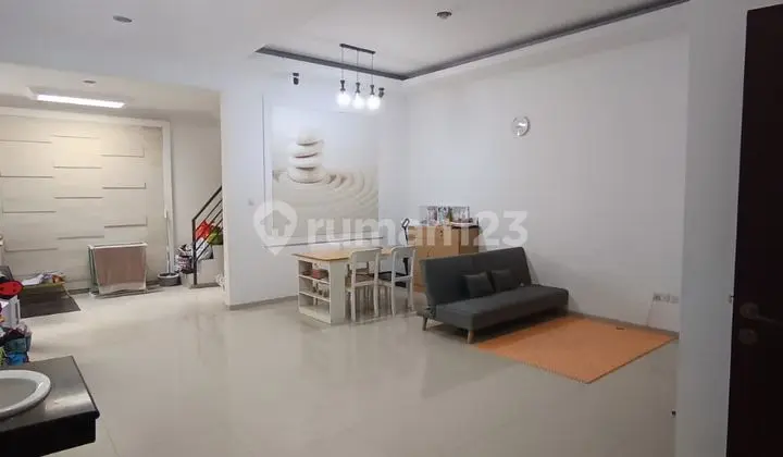 Cheap Fully Furnished House for Sale in Taman Holis Indah Bandung