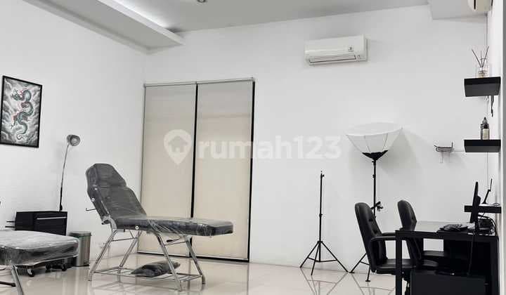 For Sale / Quick Sale Ready-to-Live-In House in a Highly Strategic Location in Bintaro Sector 3, Pondok Aren, South Tangerang, Banten