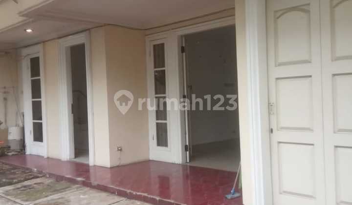 Rumah Di Gelong Baru