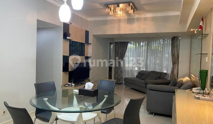 Apartemen.2.kamar Lantai.taman.jarang Ada