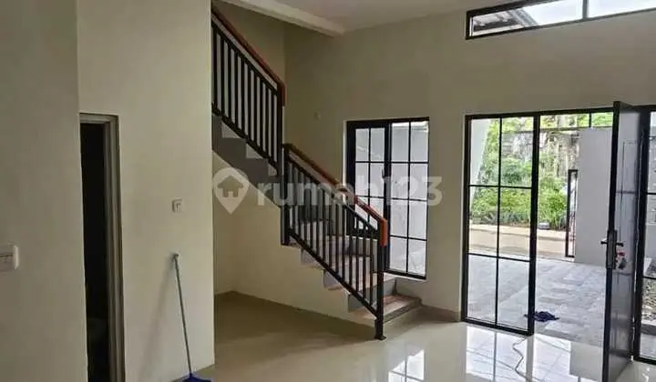 A 2-Story House for Sale or Rent