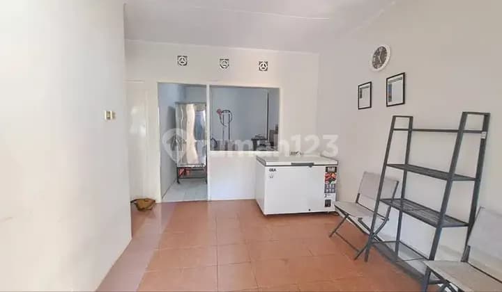 An 3 Dijual Rumah Cantik & Strategis - Graha Raya Bintaro