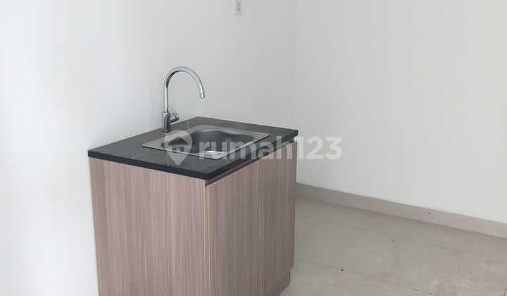 P Fl Disewakan Termurah Rumah 8X15 Kosongan di Riviera Min. 2 Th