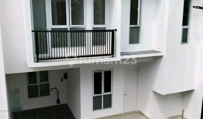 Dijual Rumah Baru Jatiwaringin Bekasi Selatan