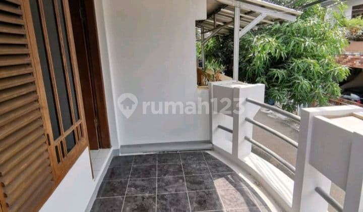 Dijual Rumah Baru Renovasi Pondok Kelapa Jakarta Timur