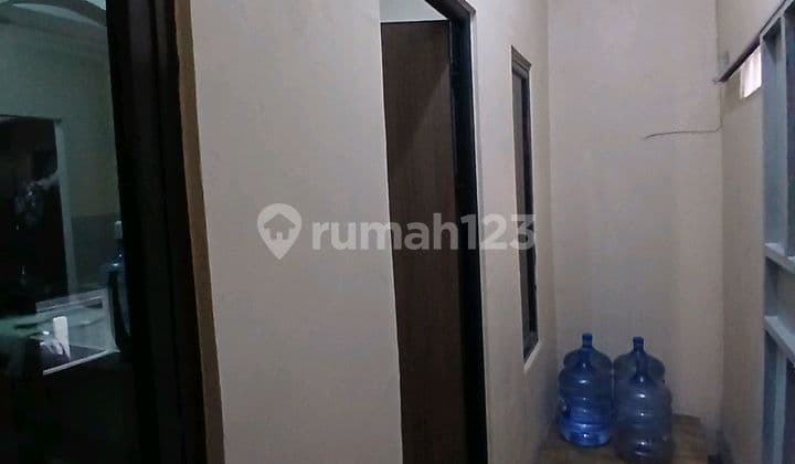 ******** Baru Renovasi Klender Jakarta Timur