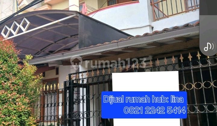 For Sale 24-Hour Security House in Pondok Kelapa, East Jakarta