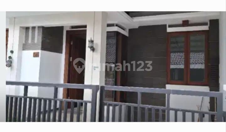 Dijual Rumah Baru Pondok Bambu Jakarta Timur