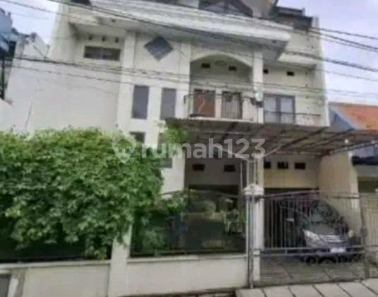 For Sale Flood-Free House in Rawamangun, East Jakarta