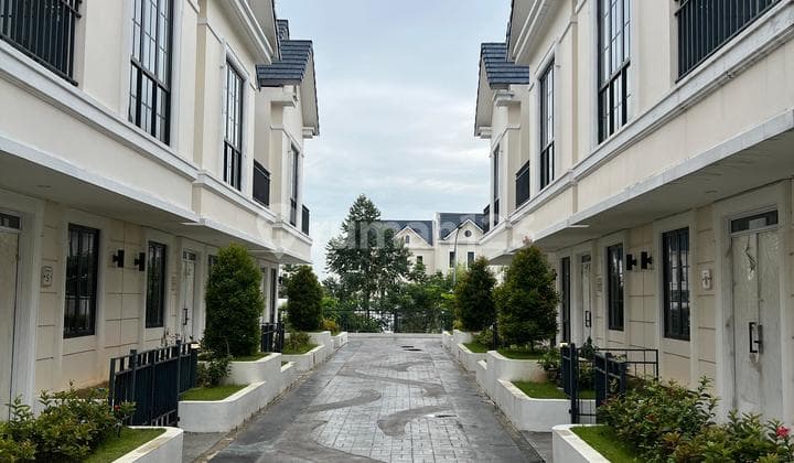 Dijual Rumah 3Lt di Perumahan Lavon2 Cluster Margonite Tangerang