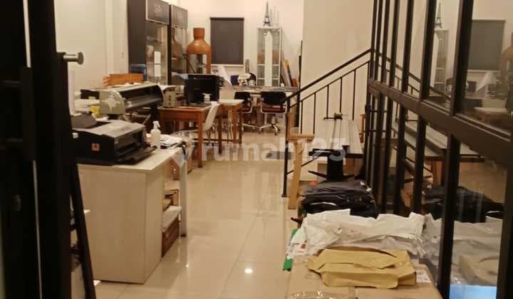 For Rent 2 Large & Small Adjacent Shophouses (Can be Either One), For Sale the Large One