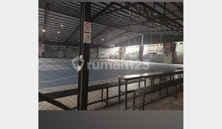 Ruang Usaha Terenovasi 1000 m2 SHM Kebayoran Lama, Jakarta Selatan