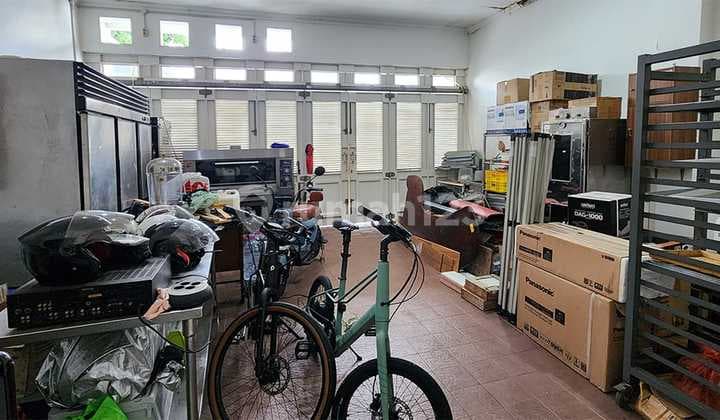 Rumah Bagus Semi Furnished SHM Pondok Indah, Jakarta Selatan