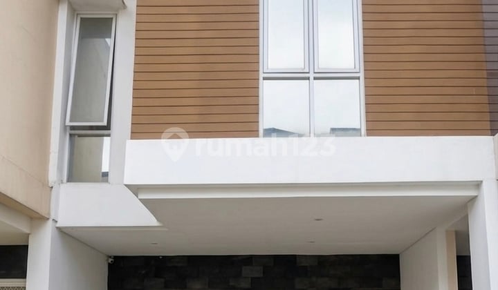 Hunian Eksklusif 2 Lantai di Grand Halim - Strategis, Bebas Banjir & Investasi Tinggi
