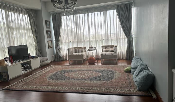 For Sale 1 Park Residence Apartmen Private Lift in Kabayoran Baru Jakarta Selatan