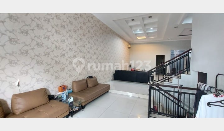 Rumah Luas & Cantik di Pluit Sakti 4 Kamar Tidur, Siap Huni