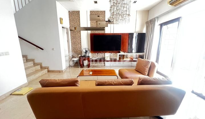 Rumah 2lt 11x18 198m type 4KT Cluster Lantana JGC Jakarta Garden City