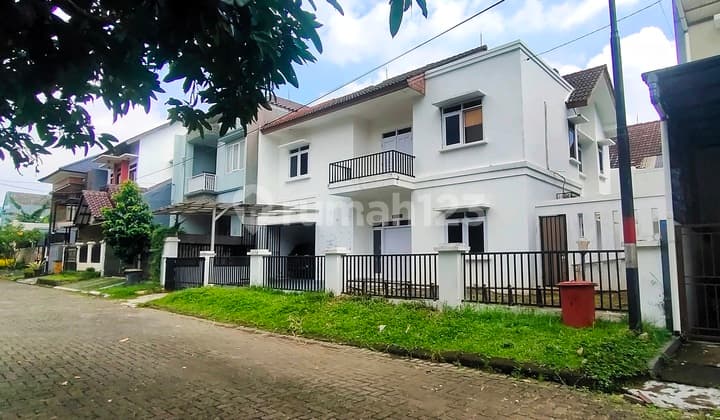 Rumah Cantik Dekat Golf Bogor Raya & Exit Tol