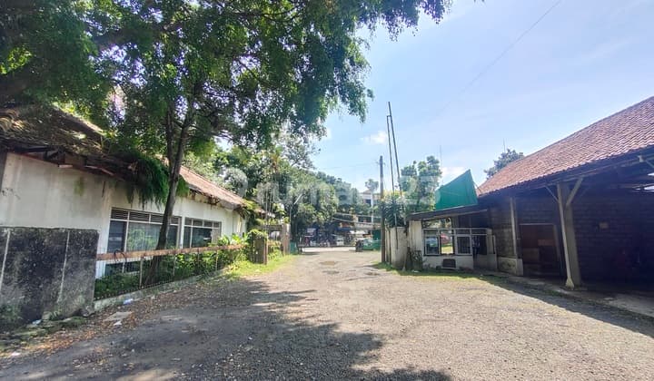 Komersil Area Super Startegis di jantung Kota Nogor.