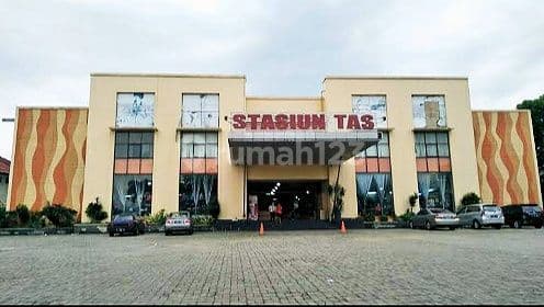 Komersil Area Super Strategis Siap Huni lengkap dengan Passive Income