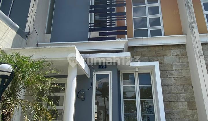 Hunian Ready Unit Dua Lantai Dekat Kampus