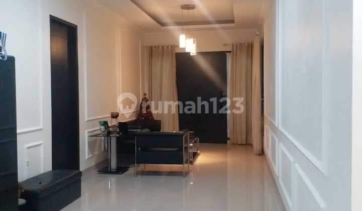 Dijual Rumah Lux Baru di Mekar Wangi