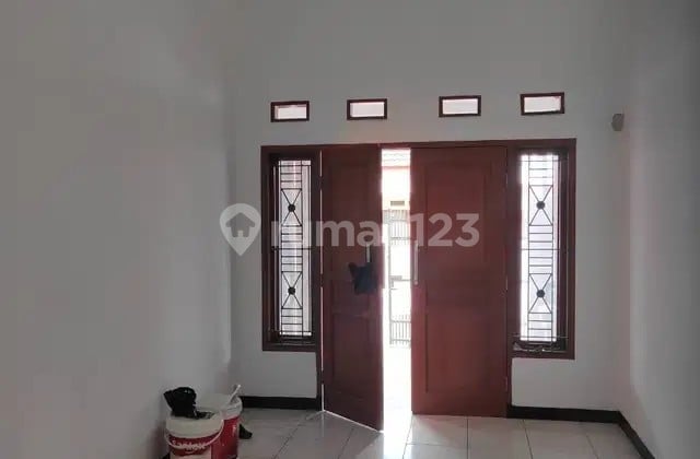 Disewa Rumah Tinggal di Taman Cibaduyut Indah
