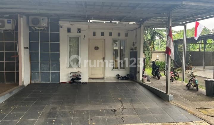 Rumah Bagus Terawat Nempel Walikota Tangsel Dekat Akses Tol