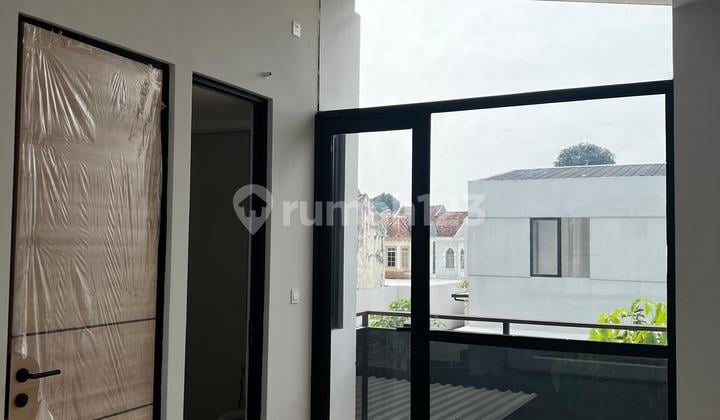 Disewakan Rumah Bagus Siap Huni Lokasi Strategis Dekat Tol Uph Supermal Karawaci Bsd Gading Serpong Bebas Banjir