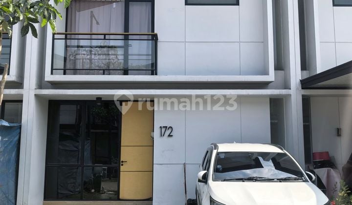 Dijual Rumah Mewah Bagus 2 Lantai Siap Huni Lokasi Strategis Dekat Tol Karawaci Kampus Uph Gading Serpong Bsd
