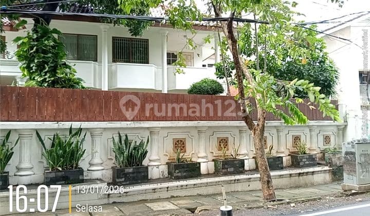 Rumah Mewah Dijual Cepat di Permata Hijau Jakarta Selatan