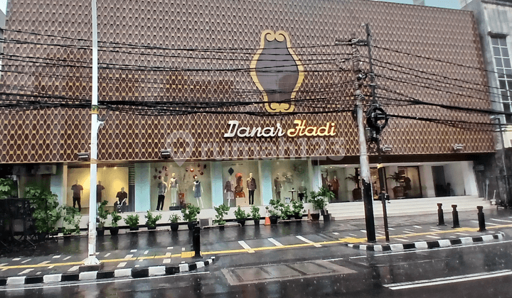Ruko Besar Bagus Dijual Cash Only di Jl Raden Saleh Senen Jakpus
