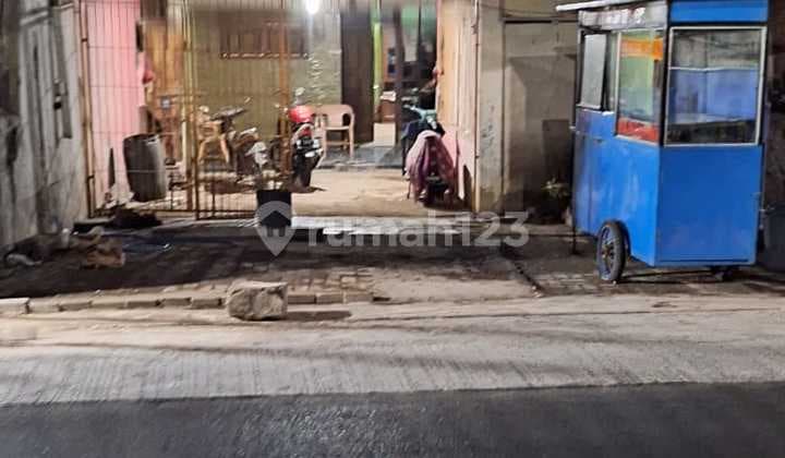 Land Suitable for Warehouse, One Step to West Surabaya.