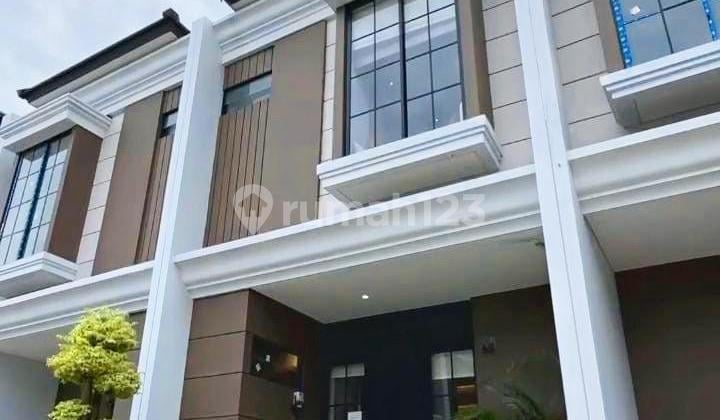 Rumah Mewah Dijual Murah Dekat Pakuwon City