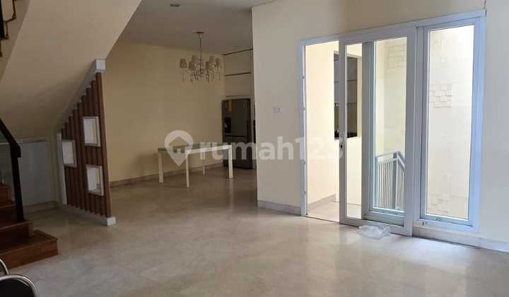 Disewakan Rumah Layar Permai Pik Rapih Siap Huni