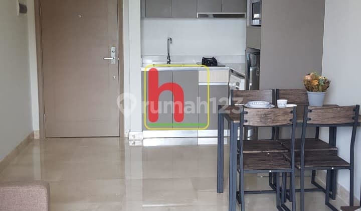 Apartemen Gold Coast, 1 Br, Full Furnished, High Level
