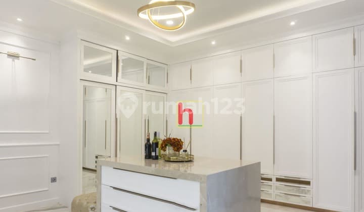 Cluster Walet, Pantai Indah Kapuk, 3 Lantai