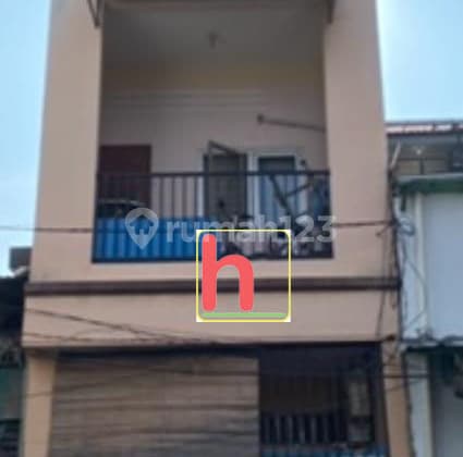 3-story house on Mazda Street, Teluk Gong
