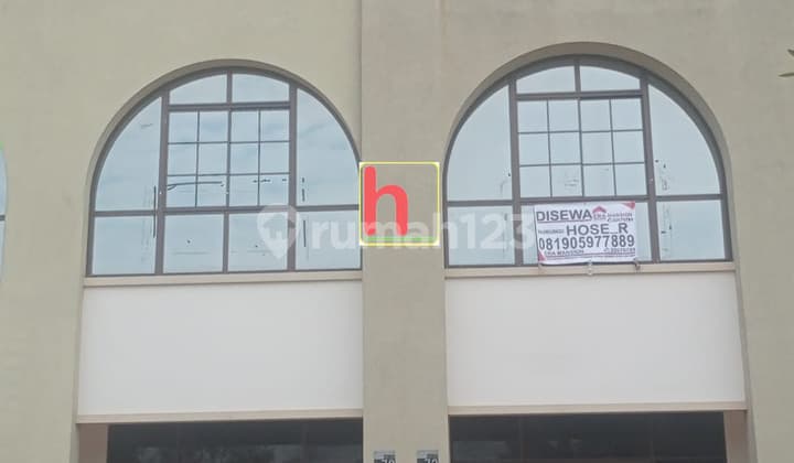 Ruko di Sedayu City Boulevard, Bangunan 4 Lantai