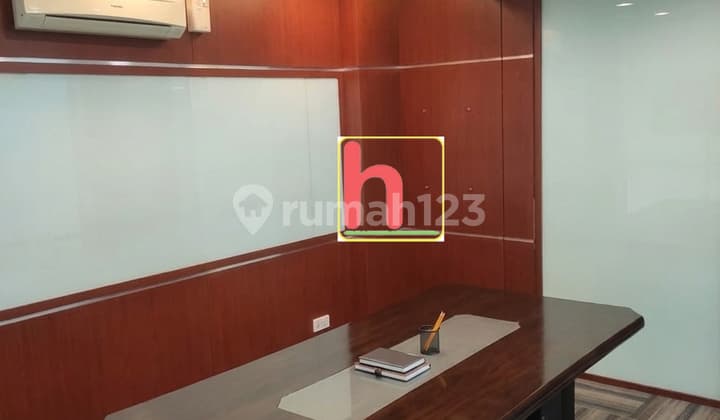 Building on Jalan Panjang Raya, Strategic Location