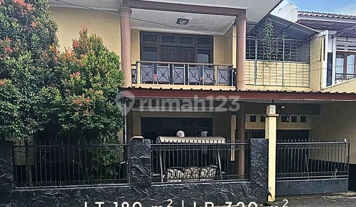 Rumah 2 Lantai, Siap Huni, di Ciputattimur