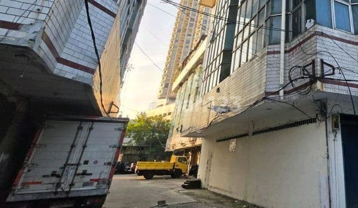 Dijual Ruko Pangeran Jayakarta, Lokasi Strategis