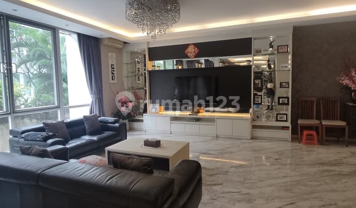 House in Springhill Townhouse