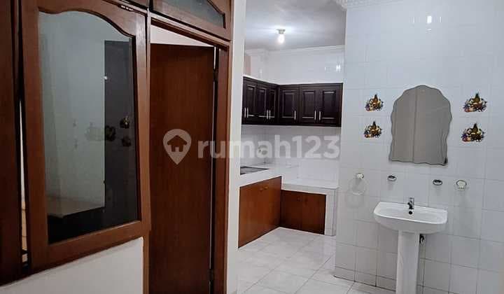 Dijual Rumah Siap Huni Jalan Kelapa Kopyor Barat
